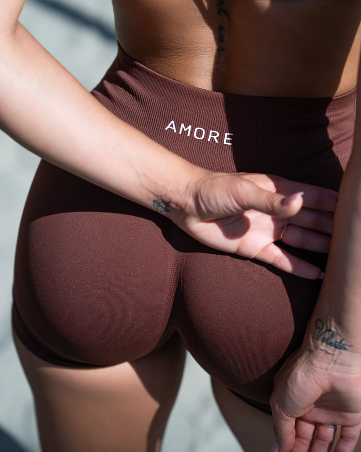 Soléa Sculpt Short Deep Brown